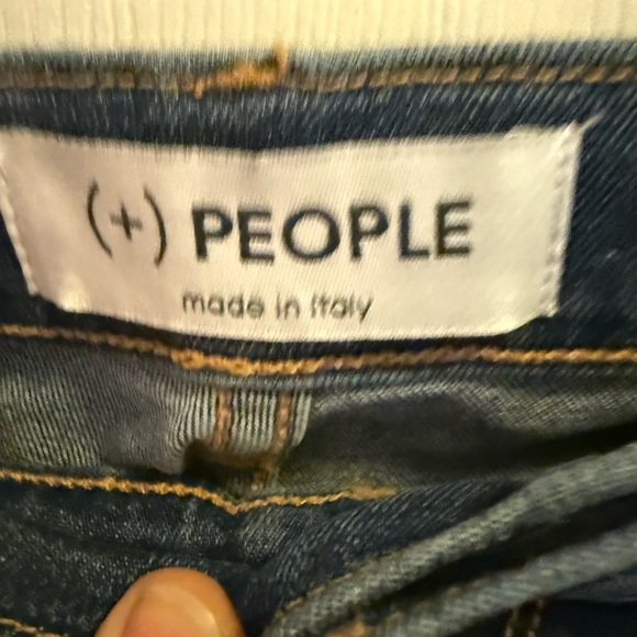 (+)People Maura Studded Straight Leg Jeans Made in Italy Women’s SZ 30 - Picture 4 of 7